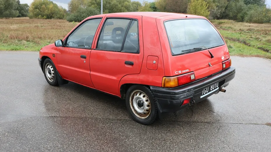 DAIHATSU Charade -