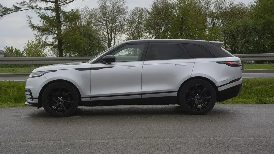 LAND ROVER Range Rover Velar -