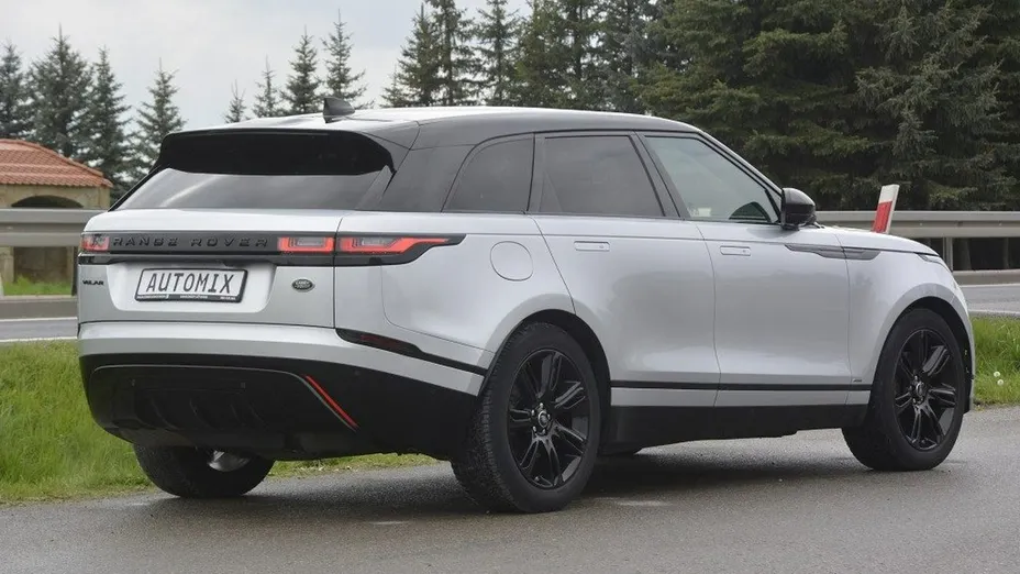LAND ROVER Range Rover Velar -