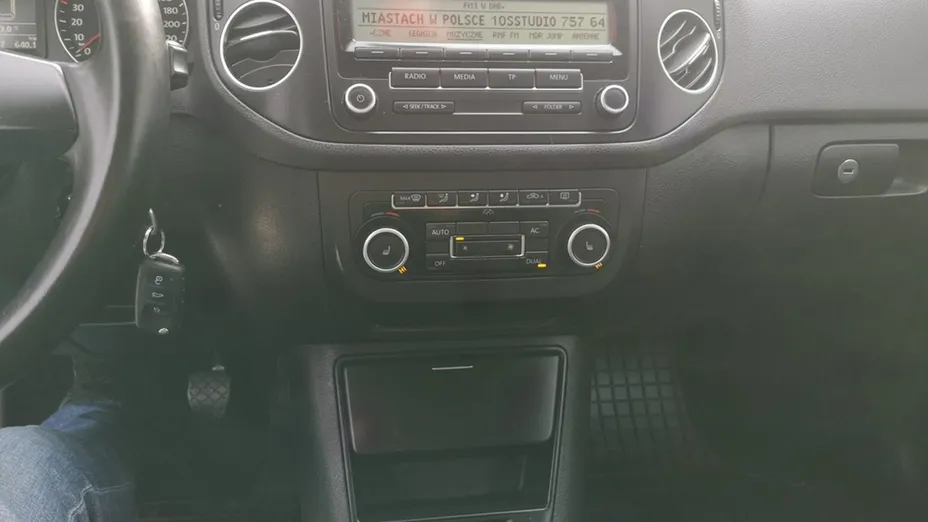 VOLKSWAGEN Golf Plus -