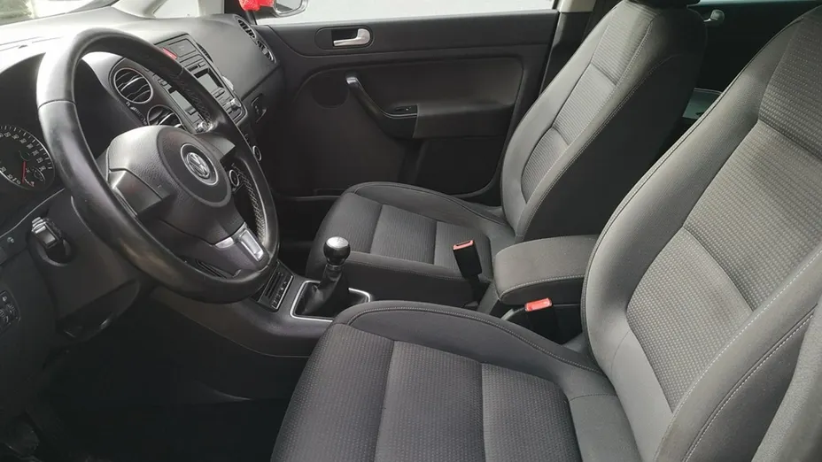 VOLKSWAGEN Golf Plus -