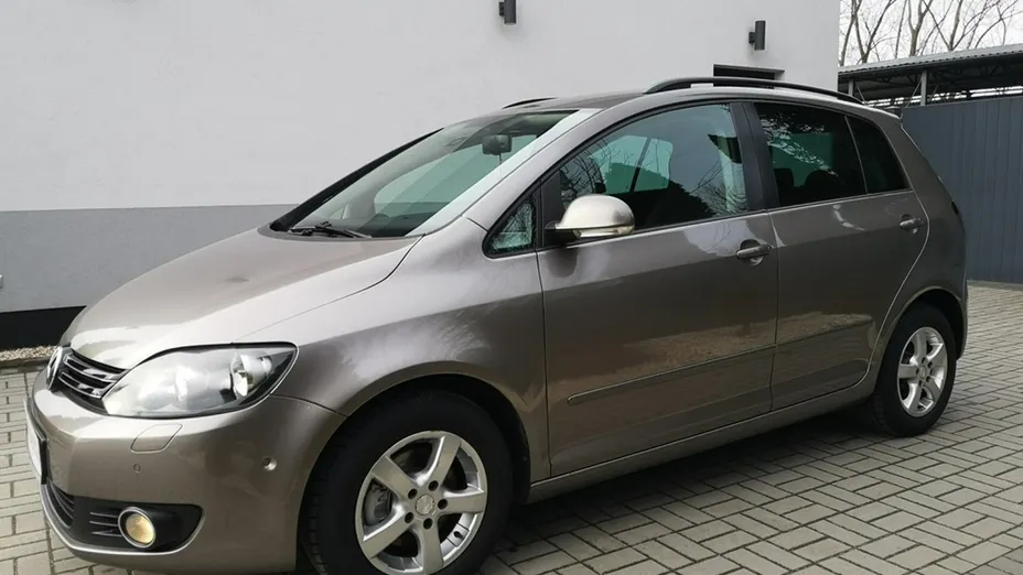 VOLKSWAGEN Golf Plus -