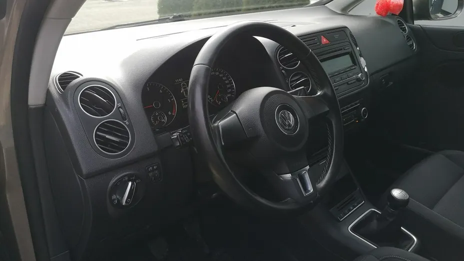 VOLKSWAGEN Golf Plus -