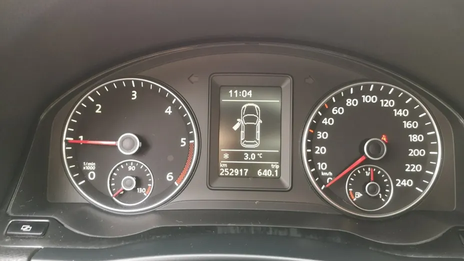 VOLKSWAGEN Golf Plus -