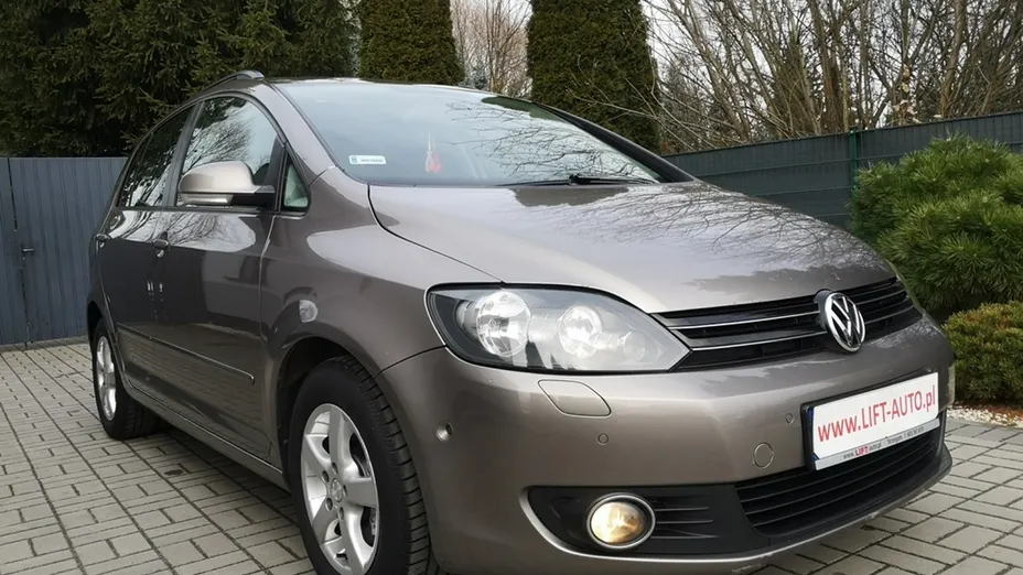 VOLKSWAGEN Golf Plus -