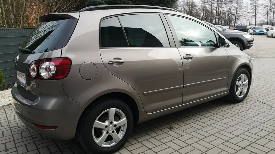 VOLKSWAGEN Golf Plus -