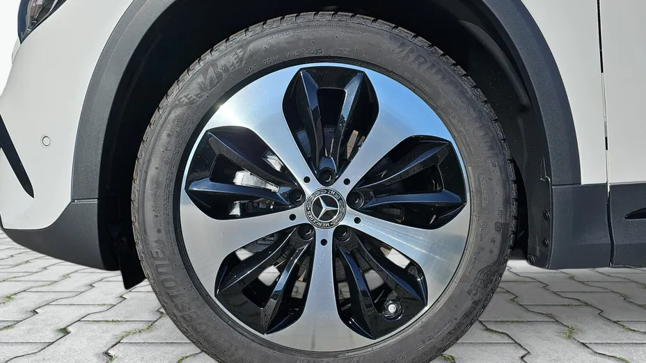 MERCEDES-BENZ GLA GLA 180 mHEV Progressive 7G-DCT