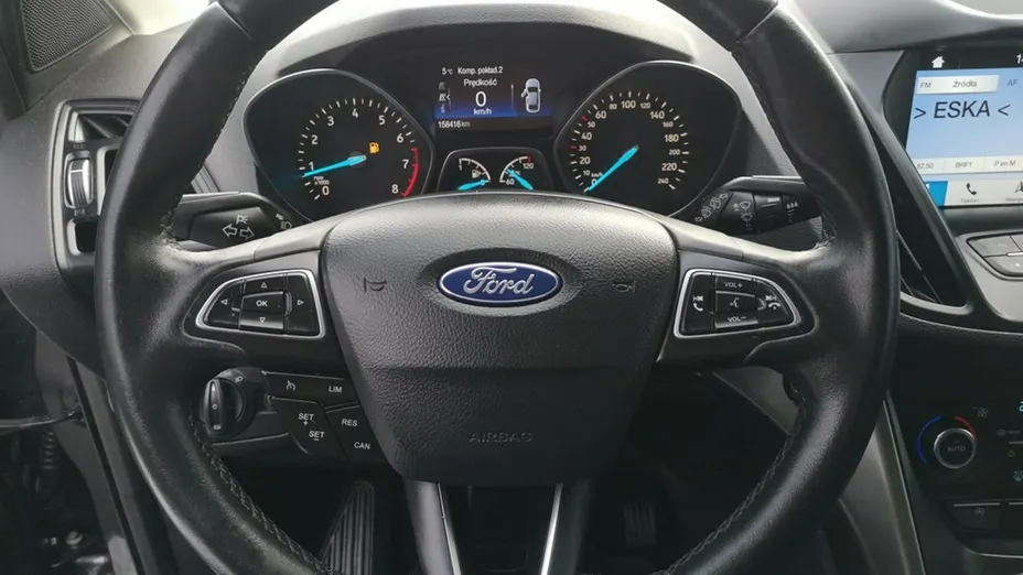 FORD Kuga -