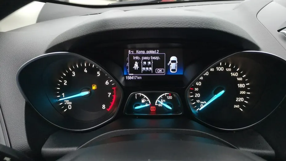 FORD Kuga -