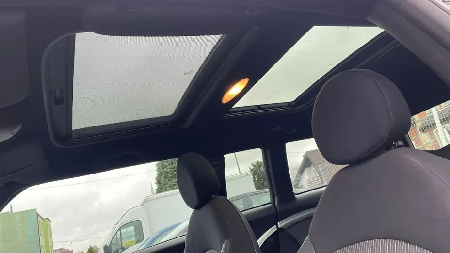 MINI Clubman -