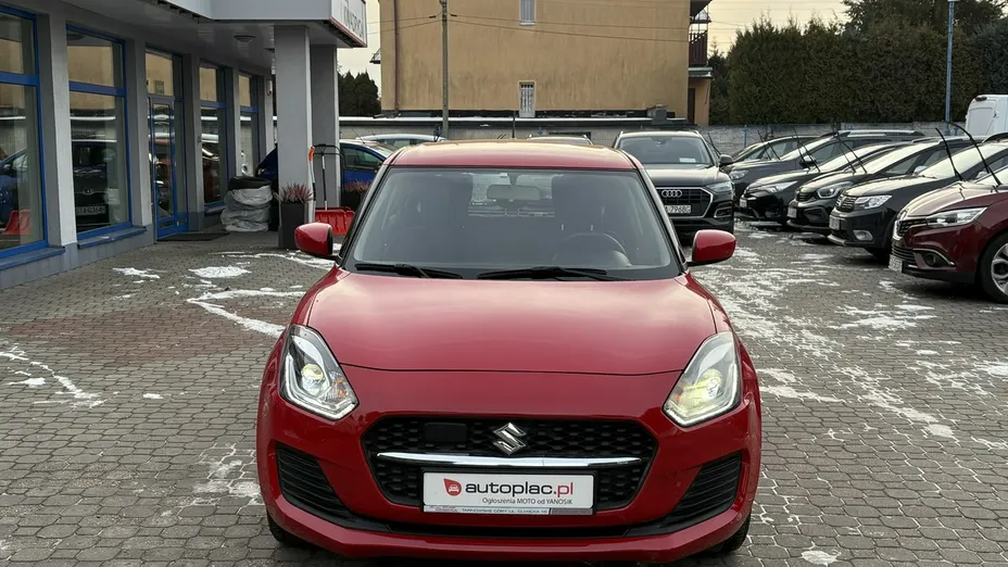 SUZUKI Swift -