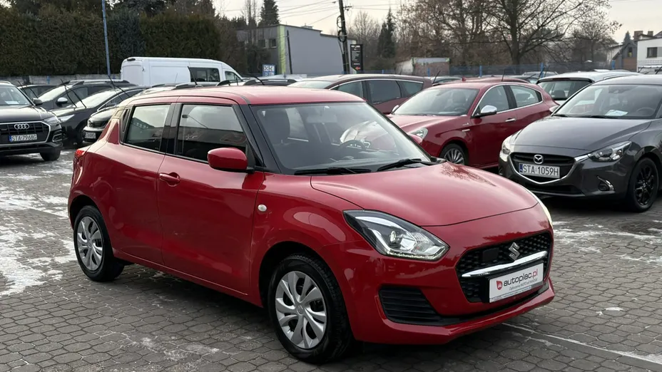 SUZUKI Swift -