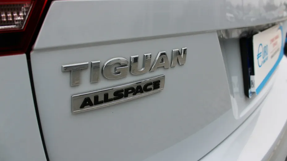 VOLKSWAGEN Tiguan Allspace -