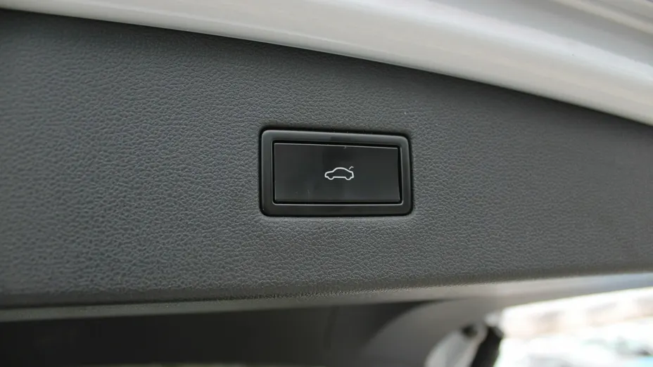 VOLKSWAGEN Tiguan Allspace -