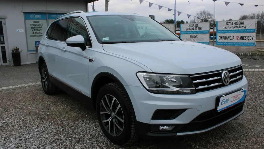 VOLKSWAGEN Tiguan Allspace -