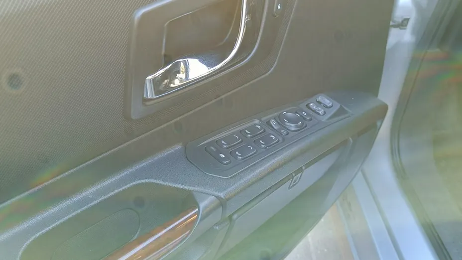 CADILLAC SRX -