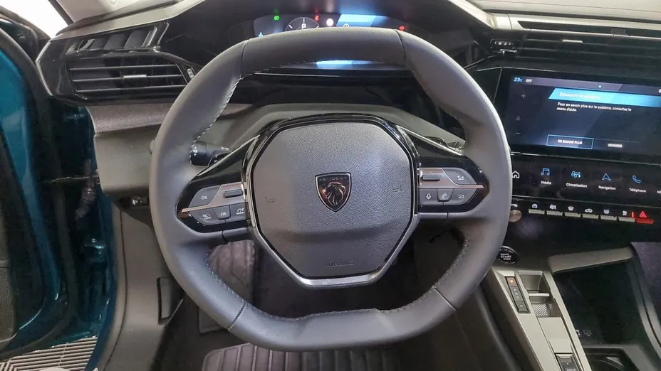 PEUGEOT 308 -