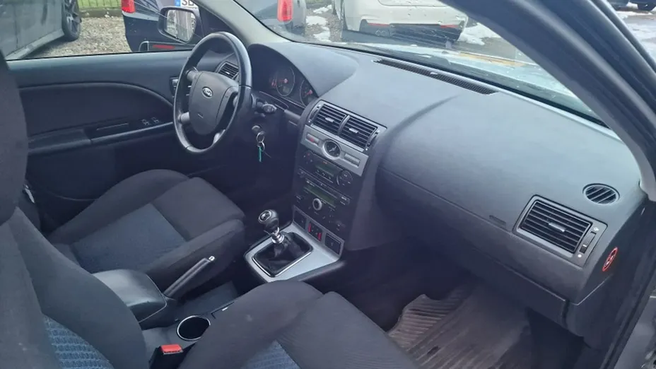 FORD Mondeo -