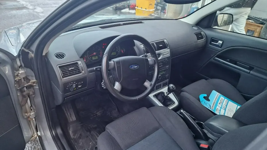FORD Mondeo -