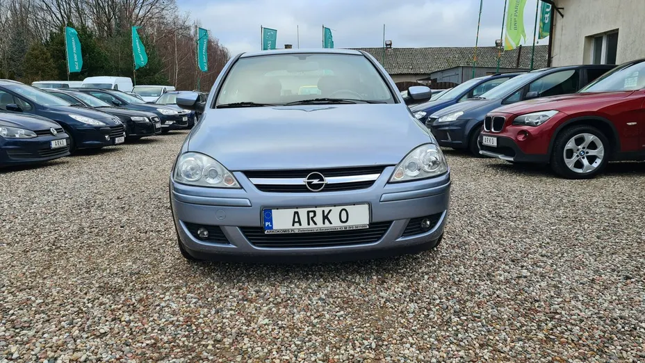 OPEL Corsa -