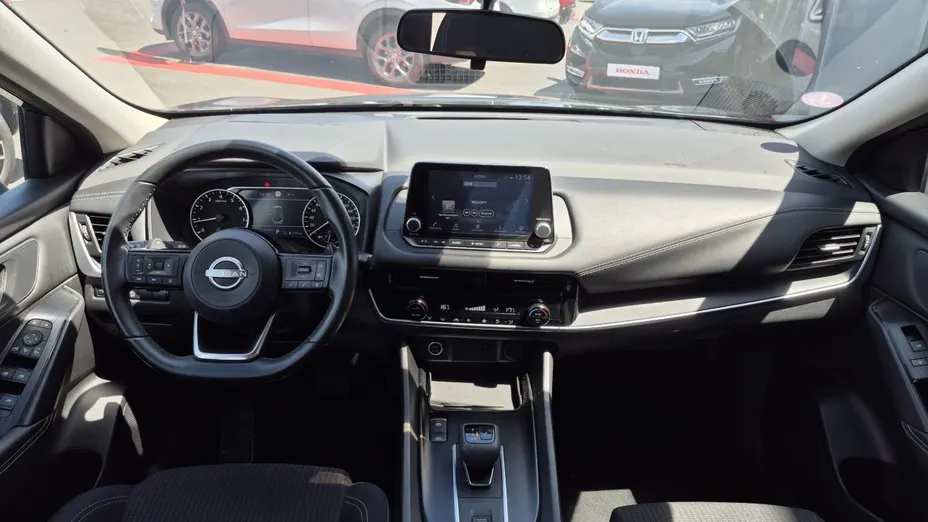 NISSAN Qashqai -