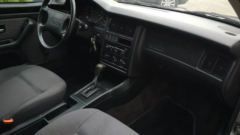 AUDI Coupe -