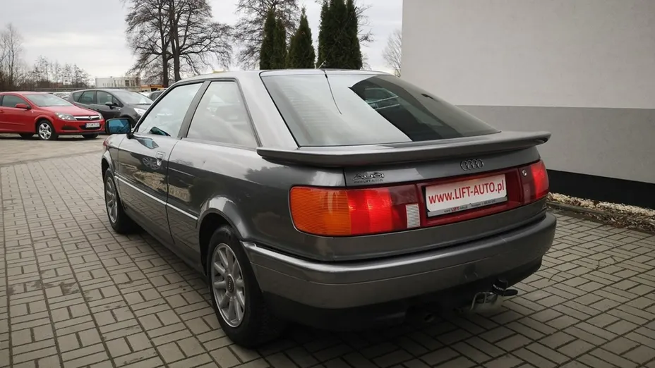 AUDI Coupe -