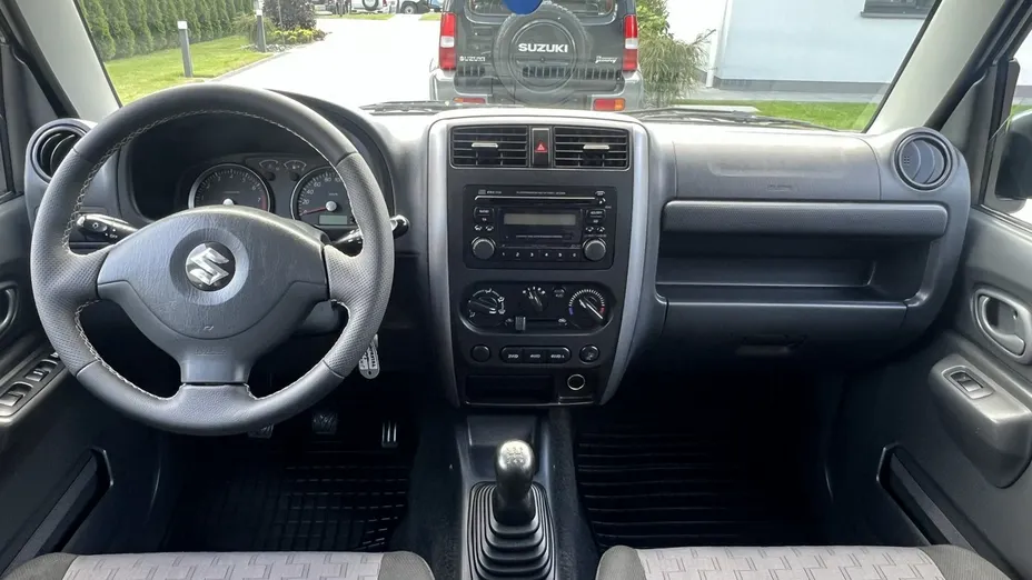 SUZUKI Jimny -