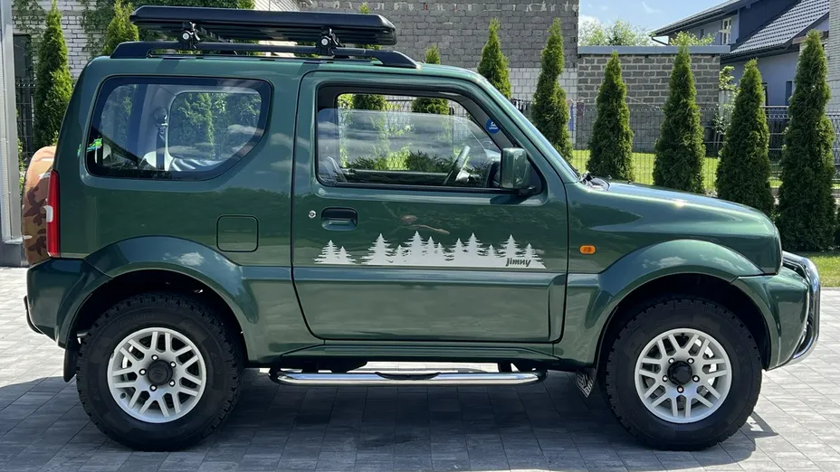 SUZUKI Jimny -