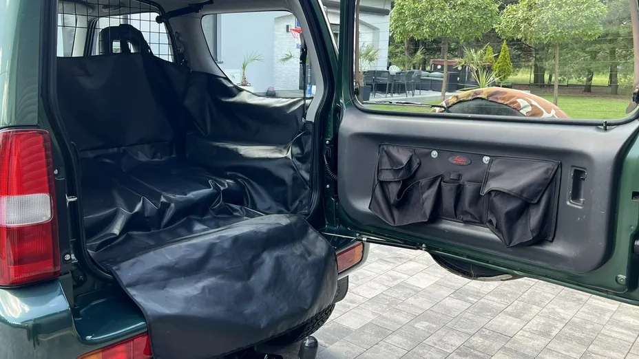SUZUKI Jimny -