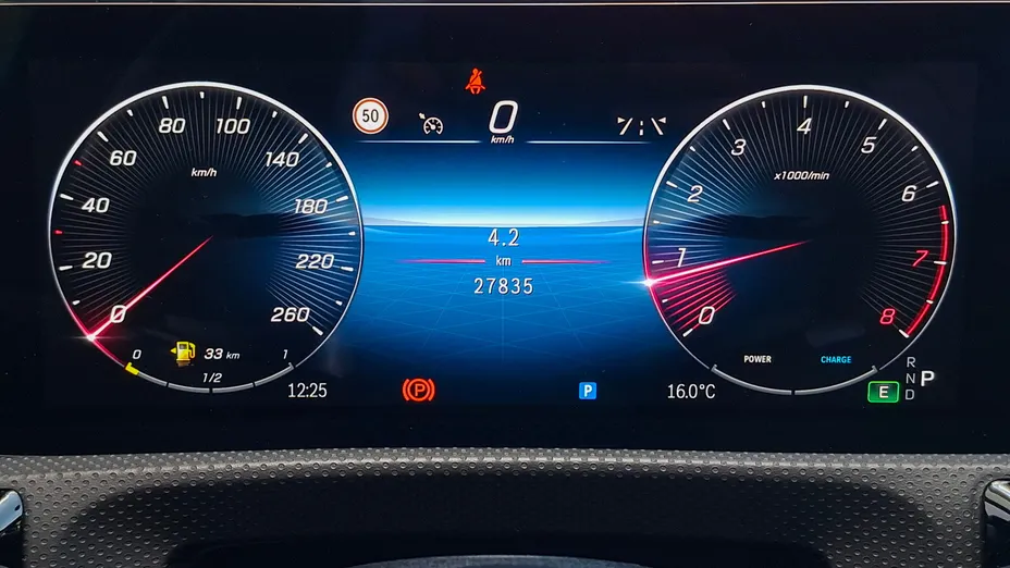 MERCEDES-BENZ CLA CLA 220 mHEV 4-Matic AMG Line 8G-DCT