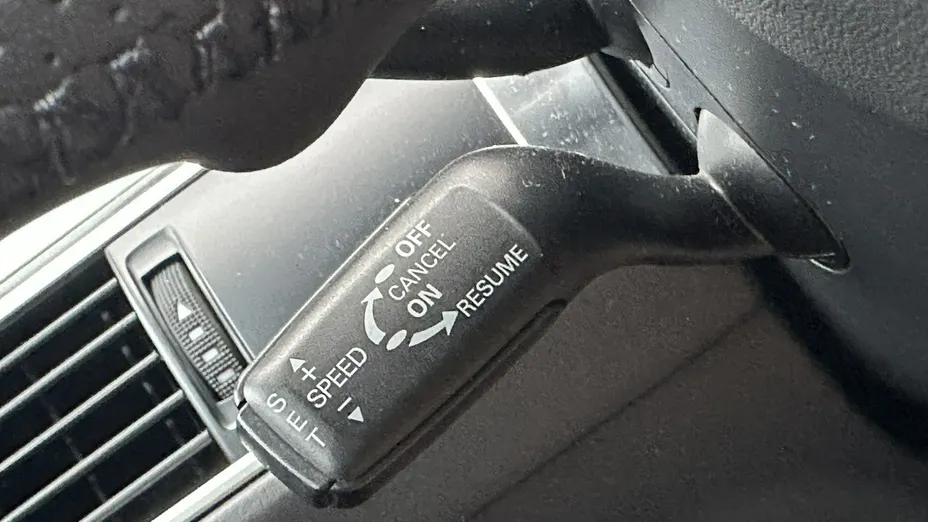 AUDI S6 Avant -