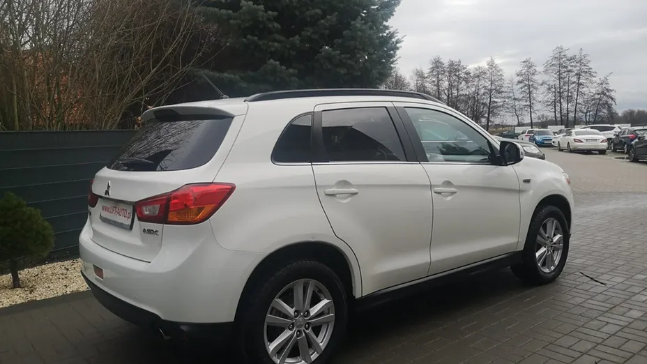 MITSUBISHI ASX -