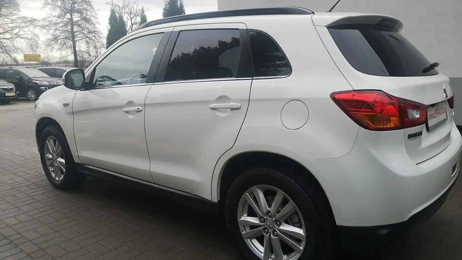 MITSUBISHI ASX -