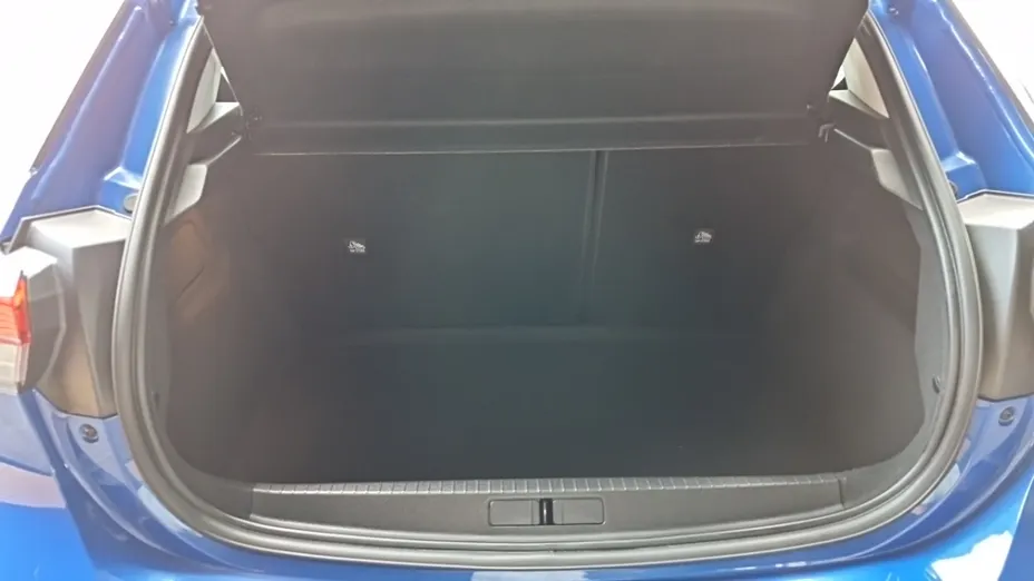 OPEL Corsa -