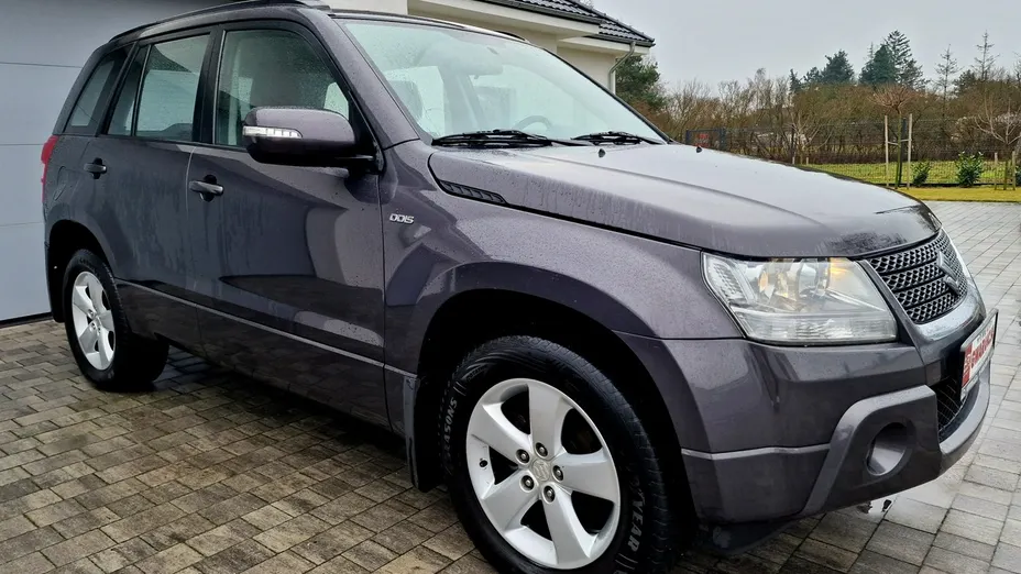 SUZUKI Grand Vitara -