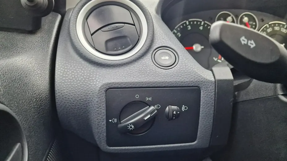 FORD Fiesta -
