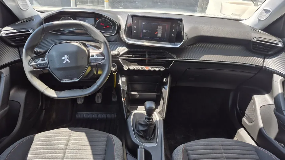 PEUGEOT 2008 -
