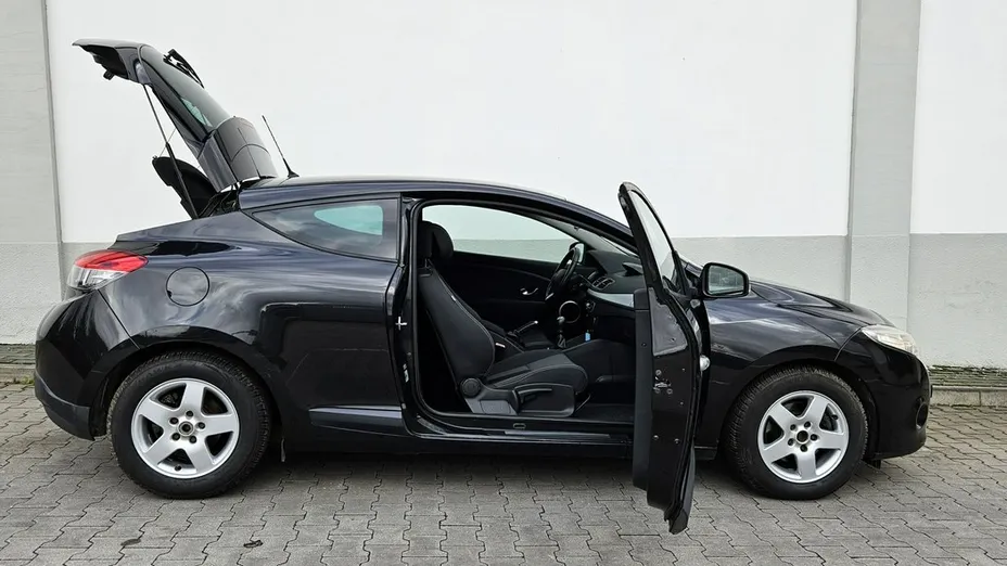 RENAULT Megane -