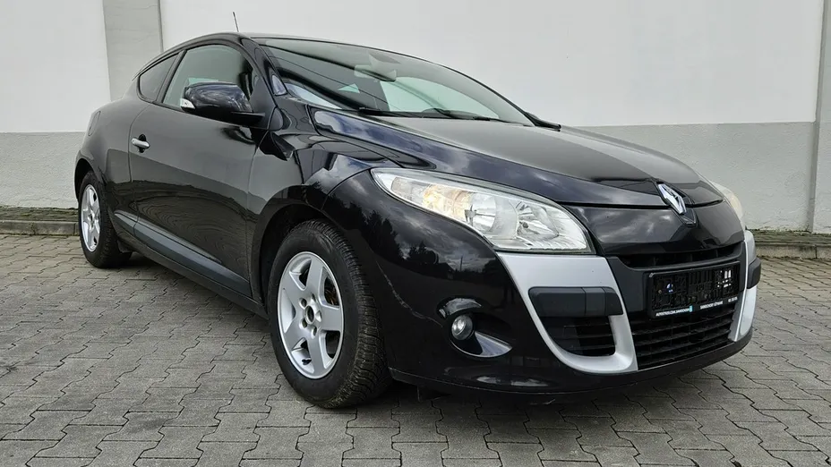 RENAULT Megane -