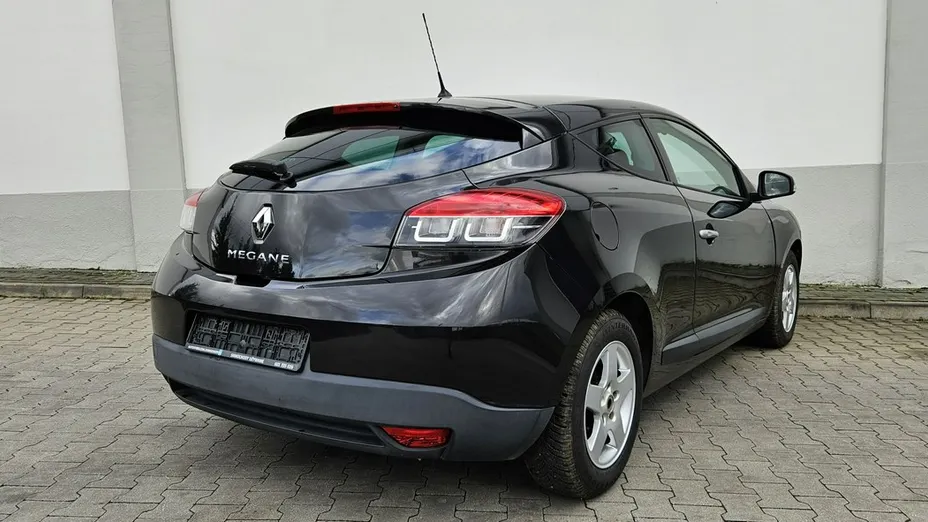RENAULT Megane -
