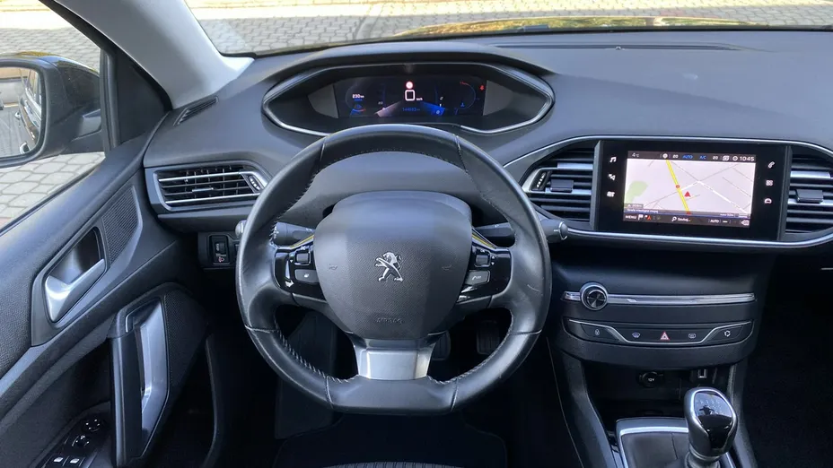 PEUGEOT 308 -