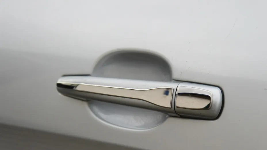 PEUGEOT 308 -