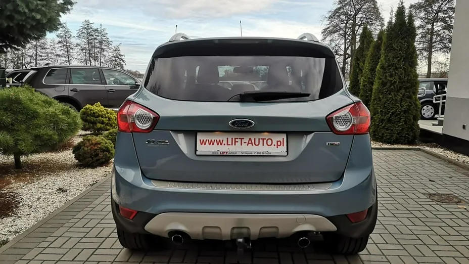 FORD Kuga -
