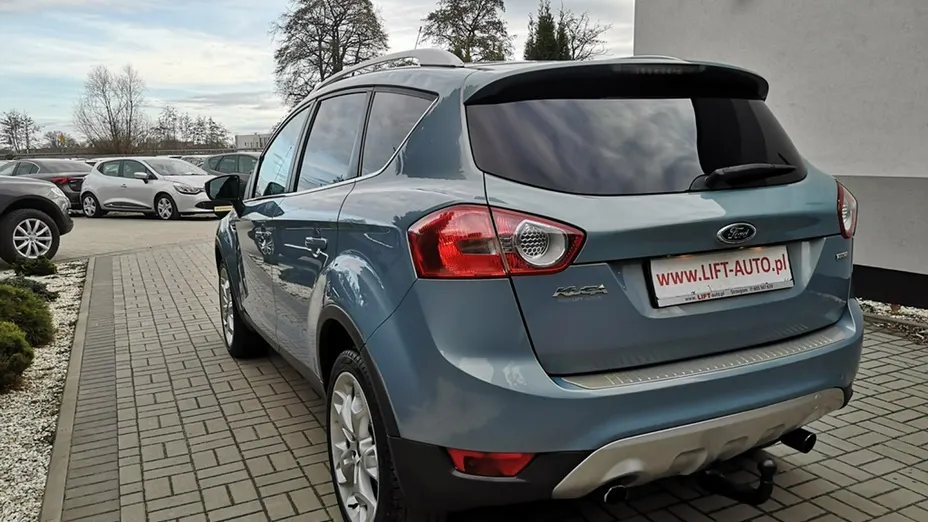 FORD Kuga -