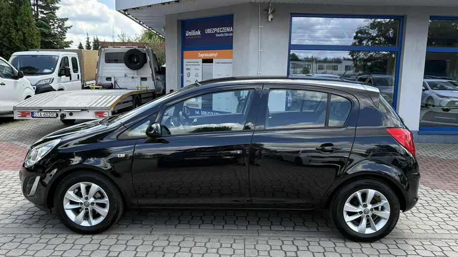 OPEL Corsa -