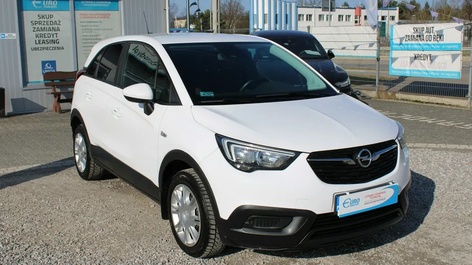 OPEL Crossland X -