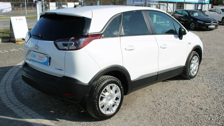 OPEL Crossland X -
