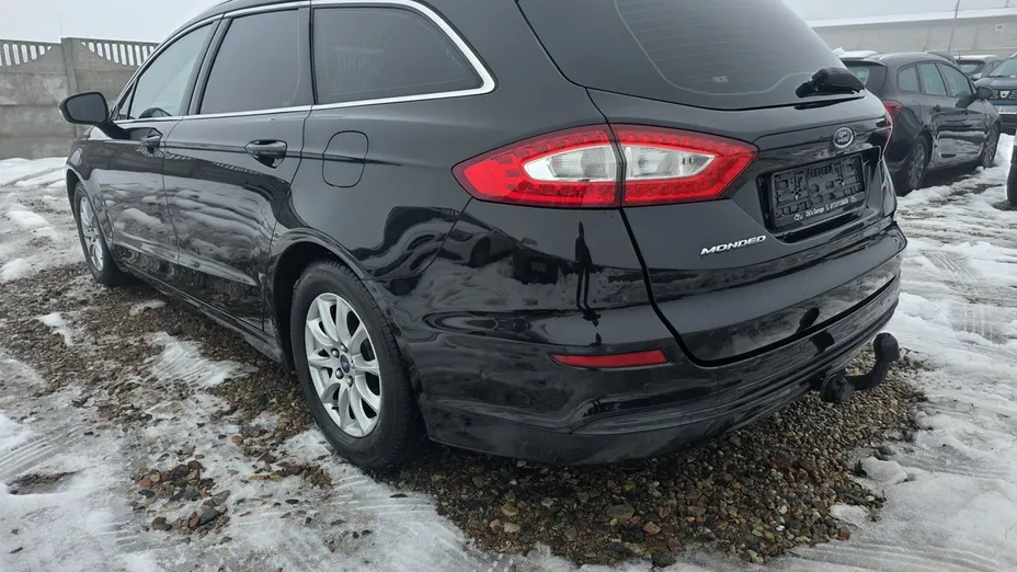 FORD Mondeo -