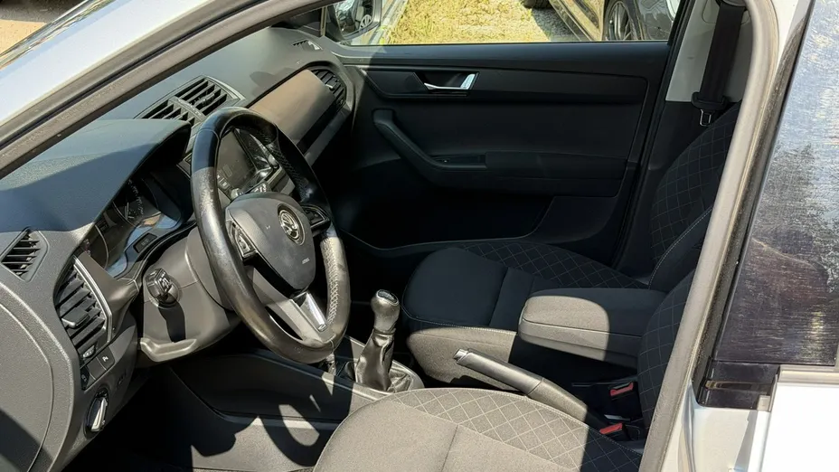 SKODA Fabia -